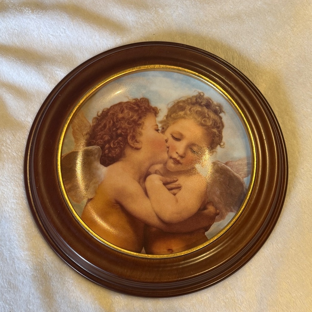 The Bradford Exchange The First Kiss Plate with Vahygan & Smith wood frame.